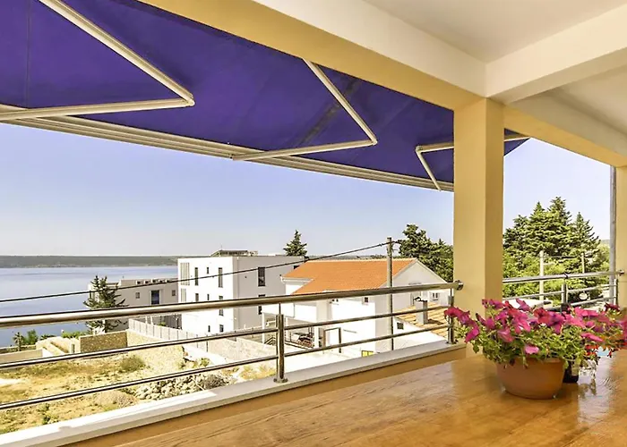 In With Wifi Apartment *